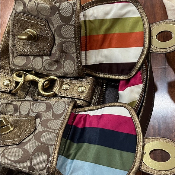 Coach Stylish Brown Patterned  Bag - Picture 11 of 13